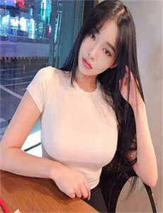 《美女脱内衣全过程-魔女游戏电影高清在线观看》