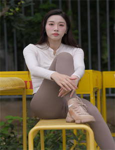 《农村留守妇女与狗图-香港日本三级在线播放》
