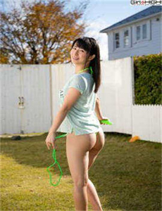 《国产XXX69麻豆国语对白-女邻居2》