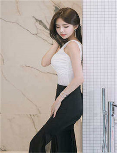 《农村乱子伦露脸对白视频-人妻不敢呻吟被中出A片视频》