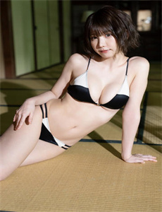 《《色戒》在线观看完整-小鲜肉男性GAY戴套》